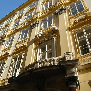 4* Отель Pertschy Palais