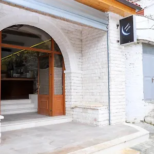 https://bujtina-matia.albaniahotels.org