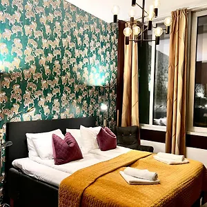 https://first-hotel-kungsbron.find-stockholm-hotels.com