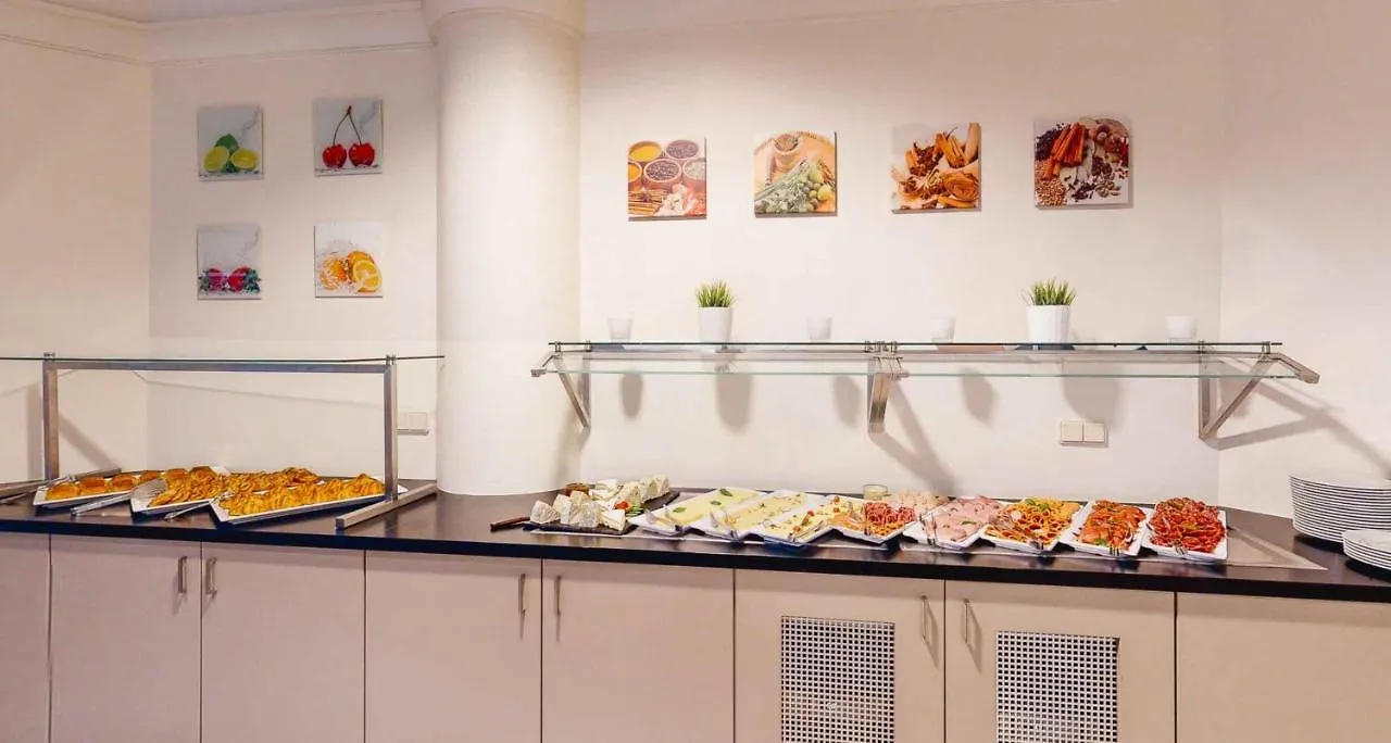 Plaza Premium Wien Hotel