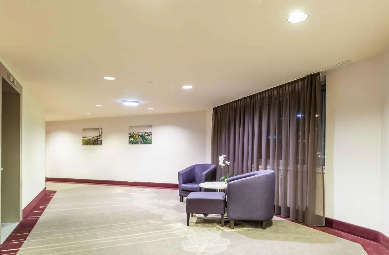 Plaza Premium Wien 4*,  Österreich