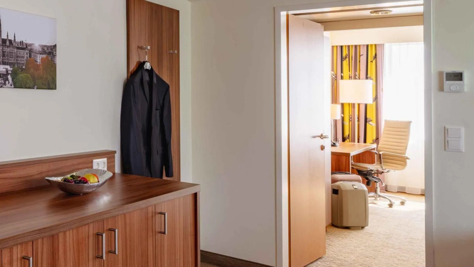 Plaza Premium Wien 4*,  Österreich