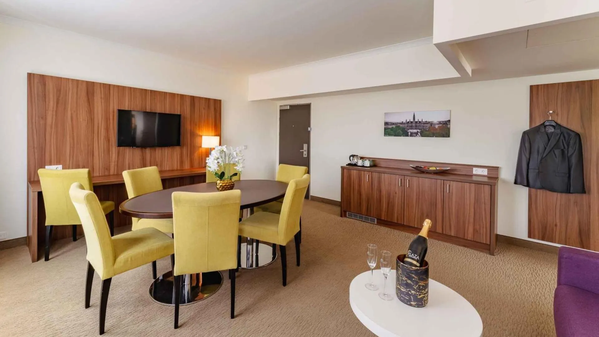 Plaza Premium Wien Hotel