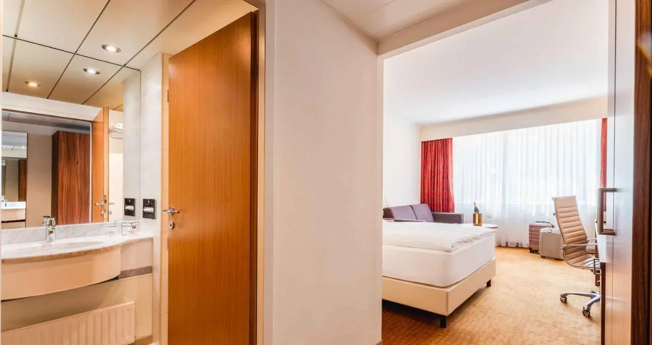 Plaza Premium Wien 4*, וינה אוסטריה