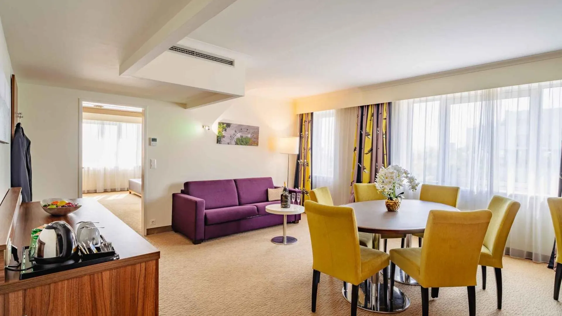Plaza Premium Wien 4*, וינה